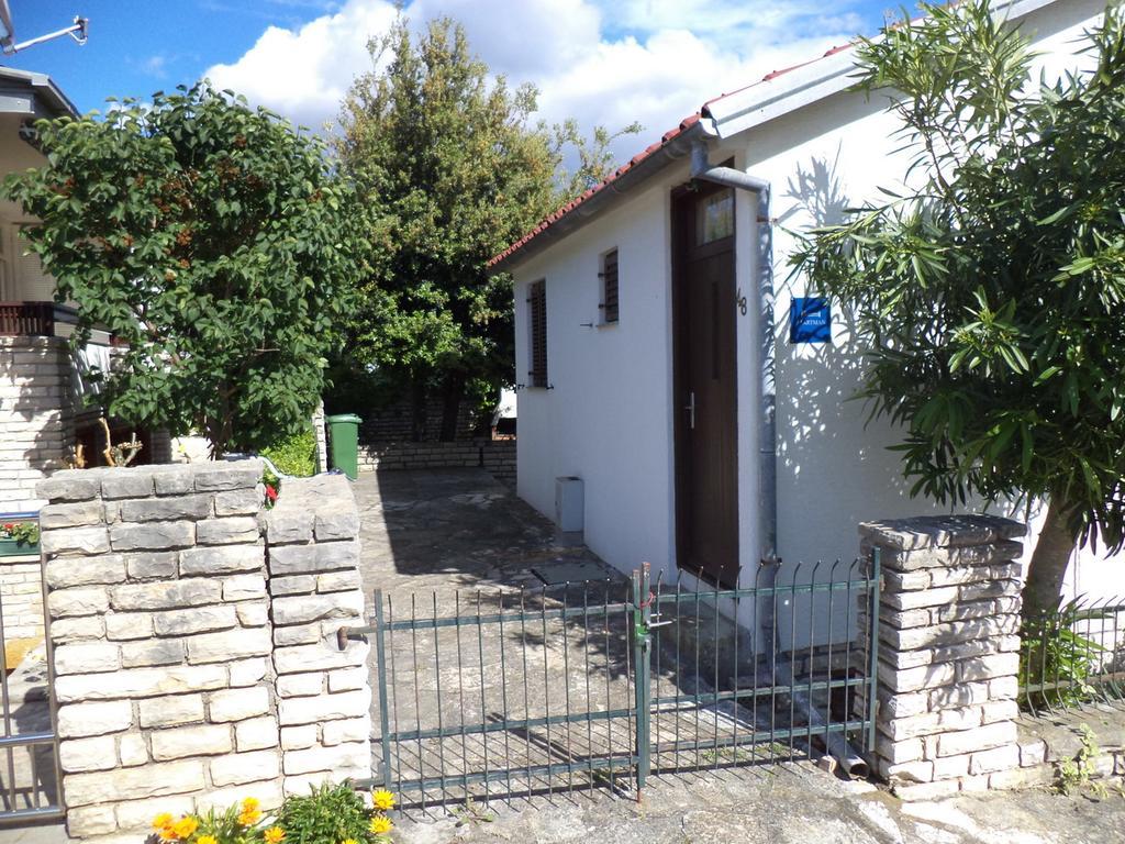 Apartment Blanka Petrcane Exterior foto
